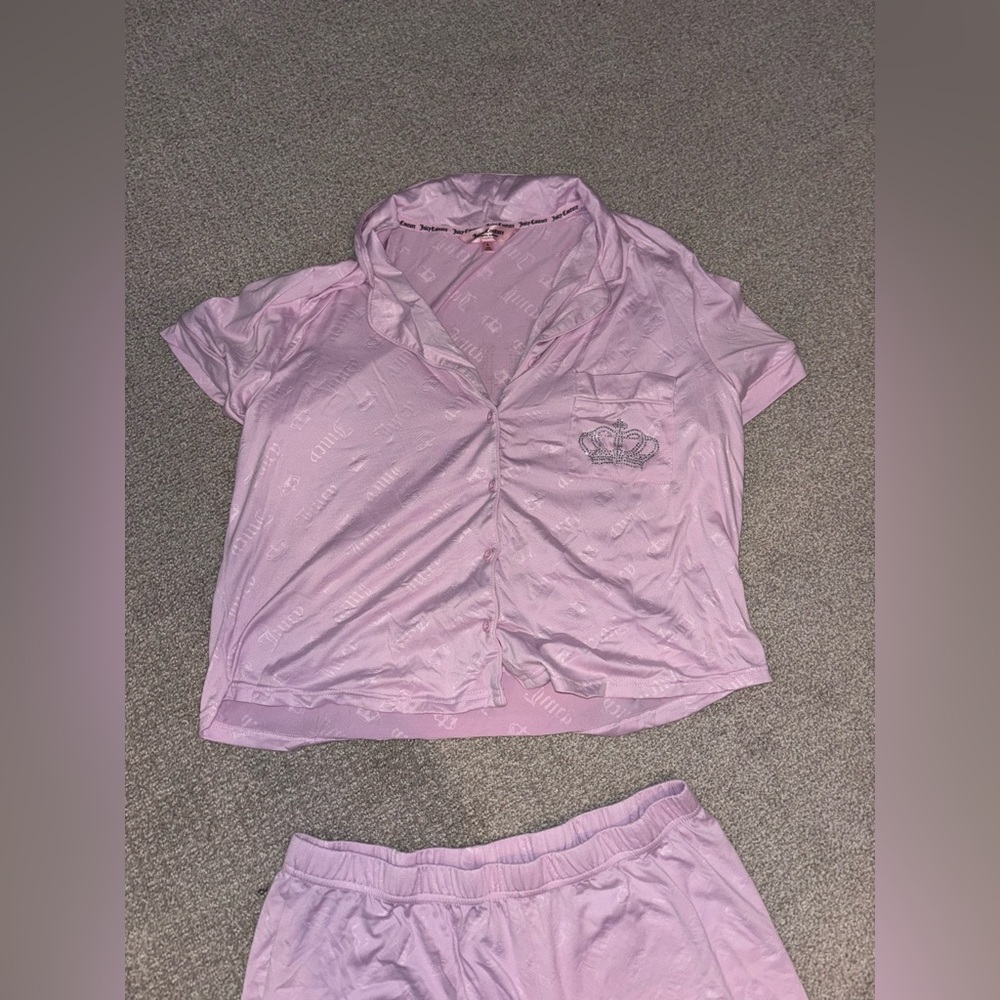 Juicy Couture Pajama Set - Picture 4 of 4